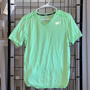 Men’s Nike Running Performance Shirt (V-Neck, w/pocket)